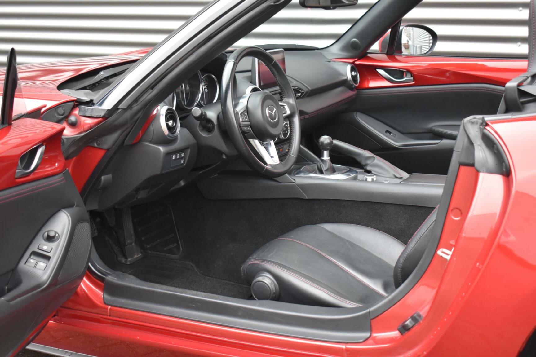 Mazda-MX-5-11